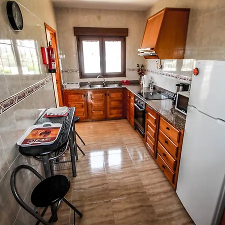Juanjo - Lovely Detached In קלפה
