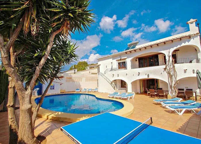 Juanjo - Lovely Detached In