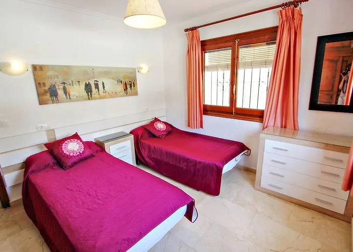 Juanjo - Lovely Detached In