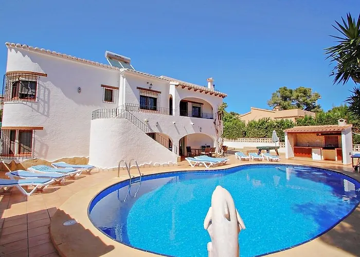Villa Juanjo - Lovely Detached In